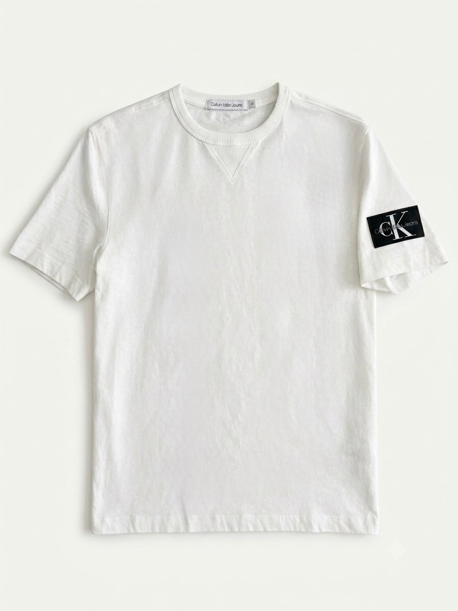 CALVIN KLEIN WITH LOGO SLEEVE T-SHIRT
