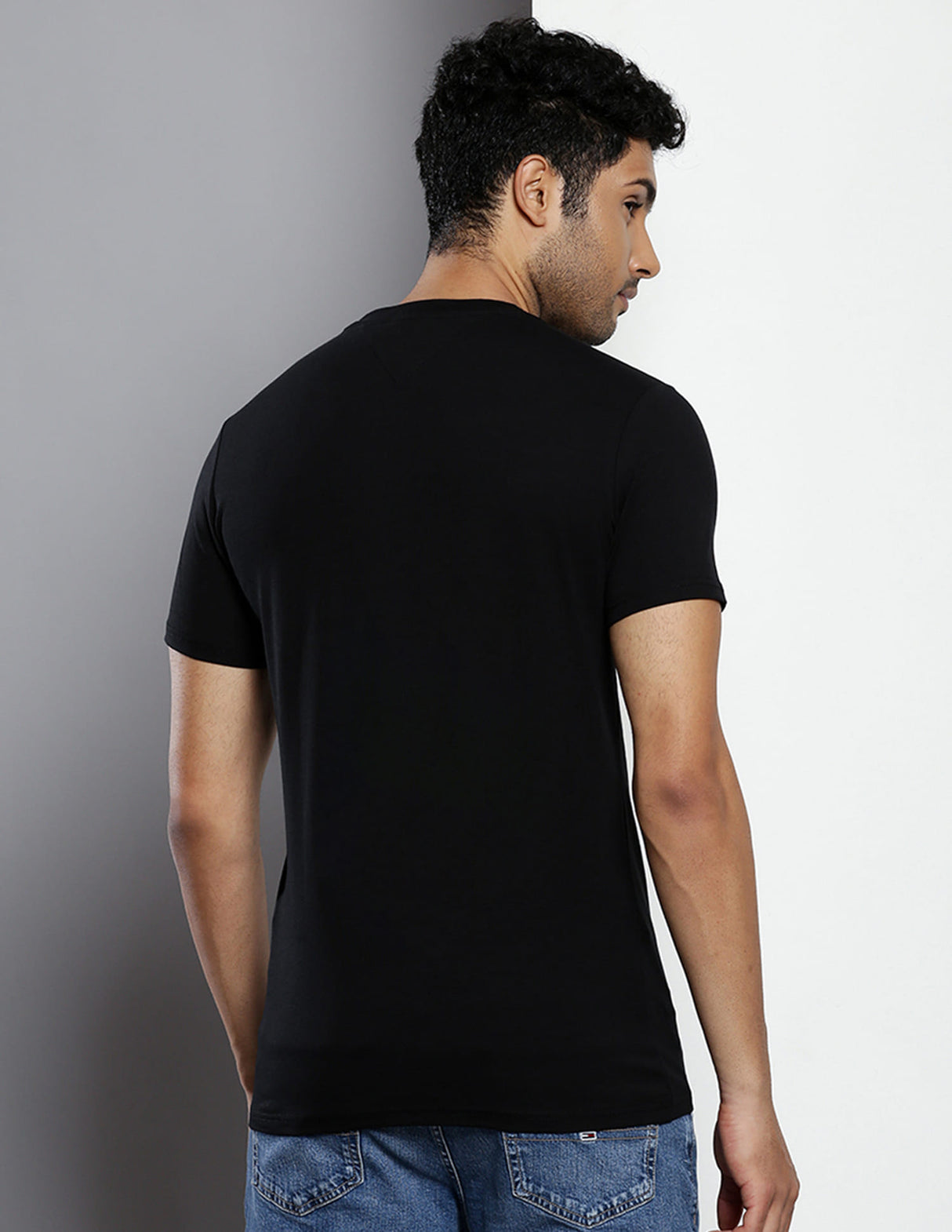 TOMMY HILFIGER PRINTED T-SHIRT