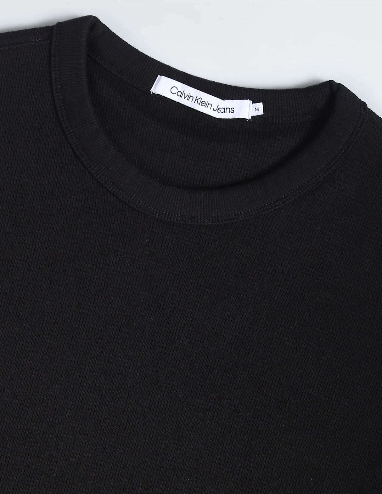CALVIN KLEIN WITH LOGO BADGE T-SHIRT