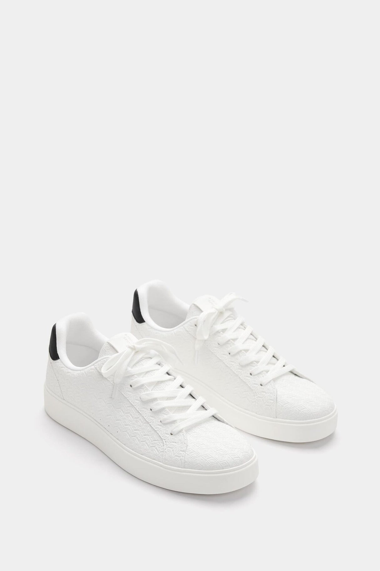 PULL&BEAR WITH PATTERN SNEAKERS