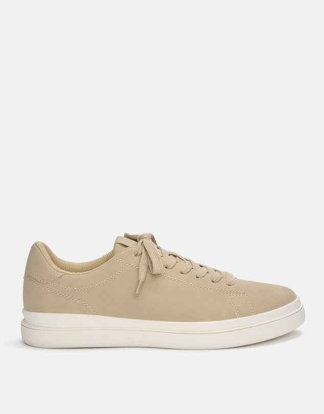 Pull&Bear trainers with detail