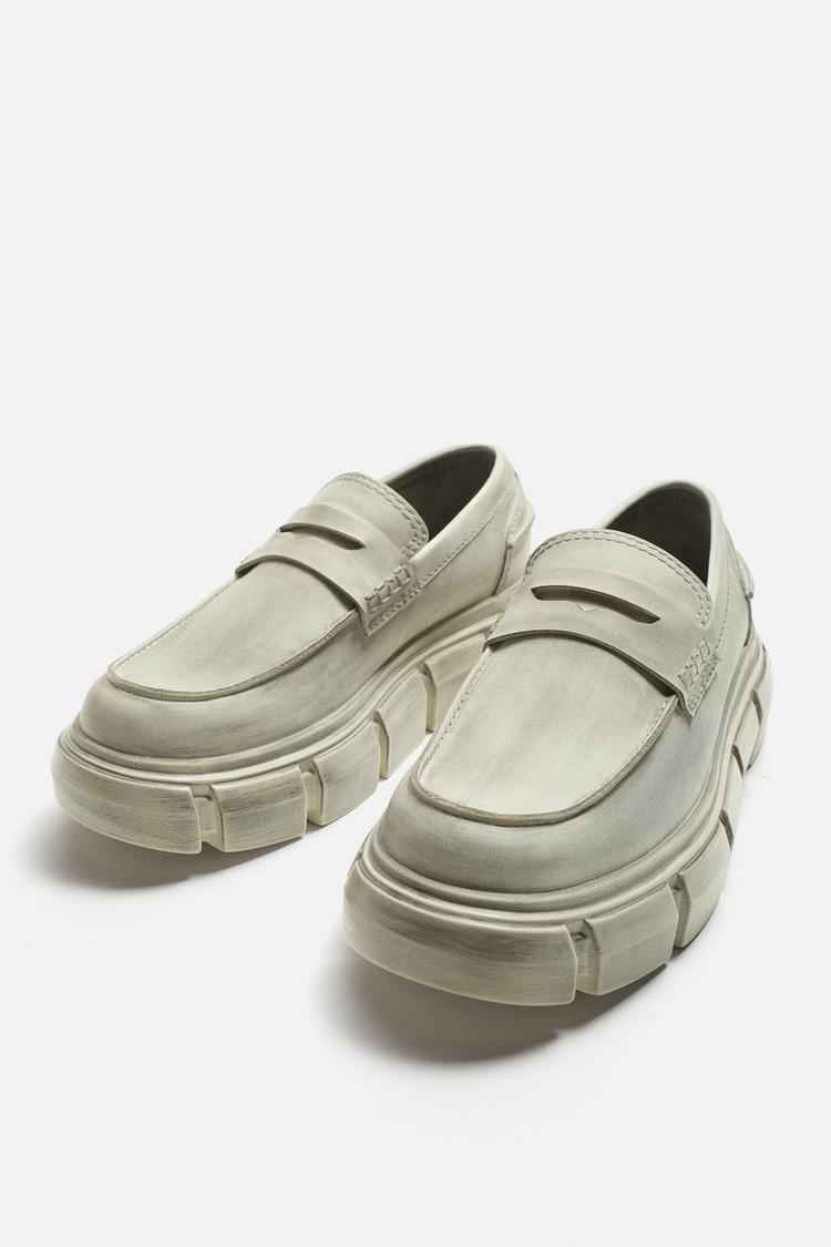 ZARA CHUNKY WORN LOAFERS