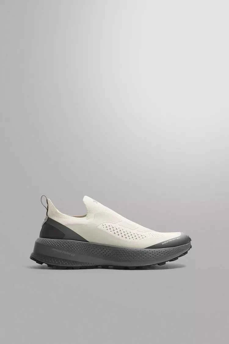 ZARA LACELESS RUNNING TRAINERS