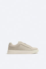 Zara basic sneaker