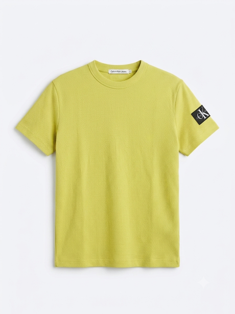 CALVIN KLEIN WITH LOGO BADGE T-SHIRT