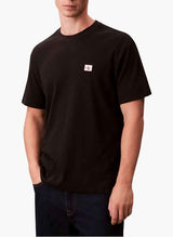 CALVIN KLEIN WITH LOGO BADGE T-SHIRT