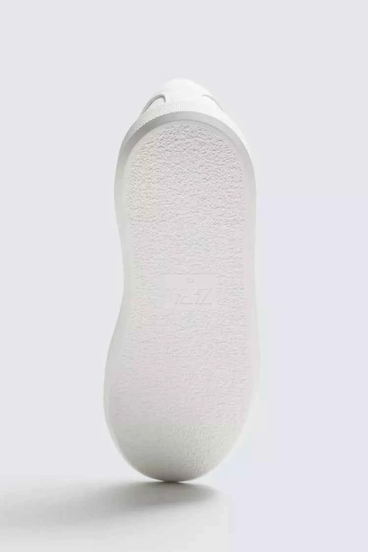ZARA  MONOCHROME TRAINERS