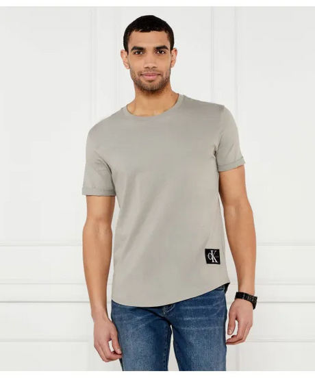 CALVIN KLEIN WITH LOGO BADGE T-SHIRT