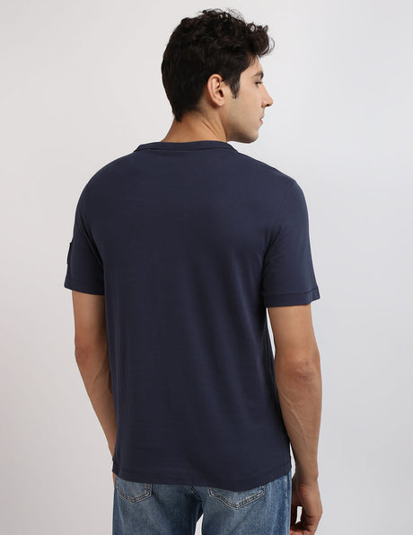 CALVIN KLEIN WITH LOGO SLEEVE T-SHIRT