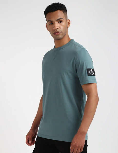 CALVIN KLEIN WITH LOGO SLEEVE T-SHIRT