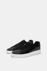Pull&bear Basic trainers with detail