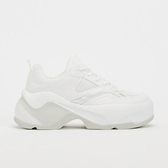 ZARA WOMEN CONTRAST RUNNING SHOES