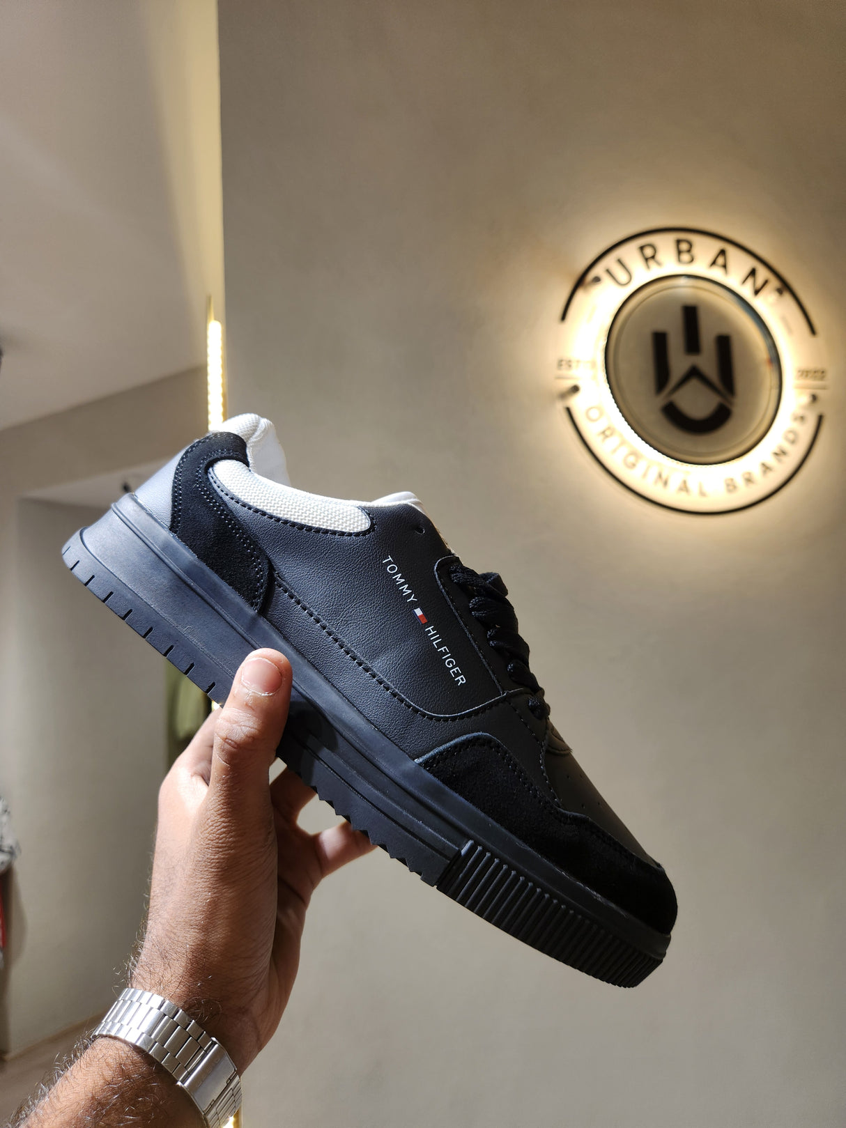 Tommy Hilfiger Leather Sneakers