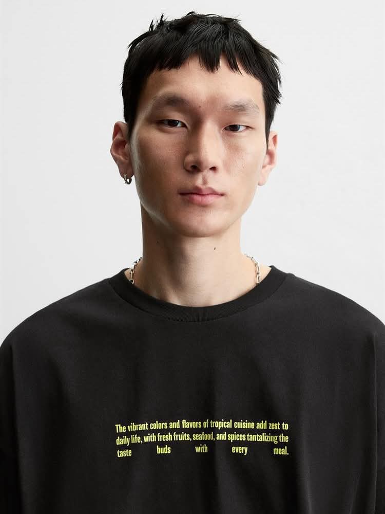 ZARA GRAPHIC PRINT SWEATSHIRT