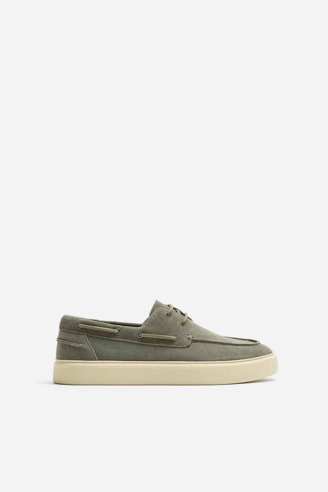 ZARA CASUAL LEATHER DECK SHOES