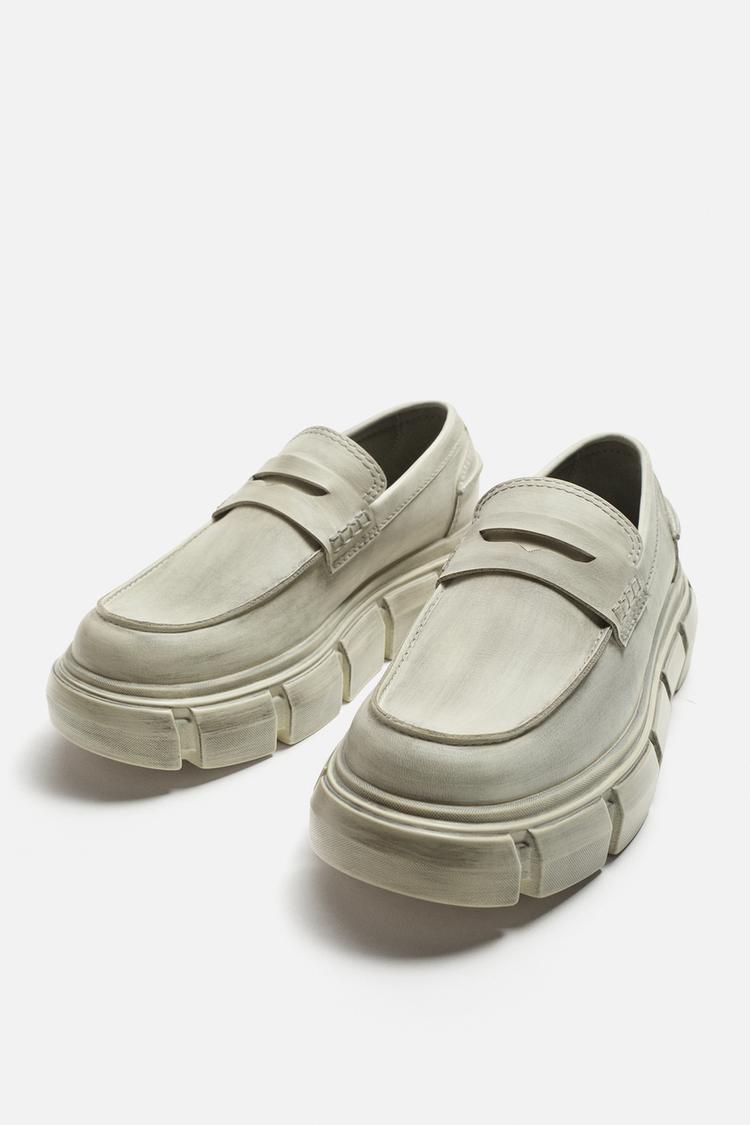 ZARA CHUNKY WORN LOAFERS