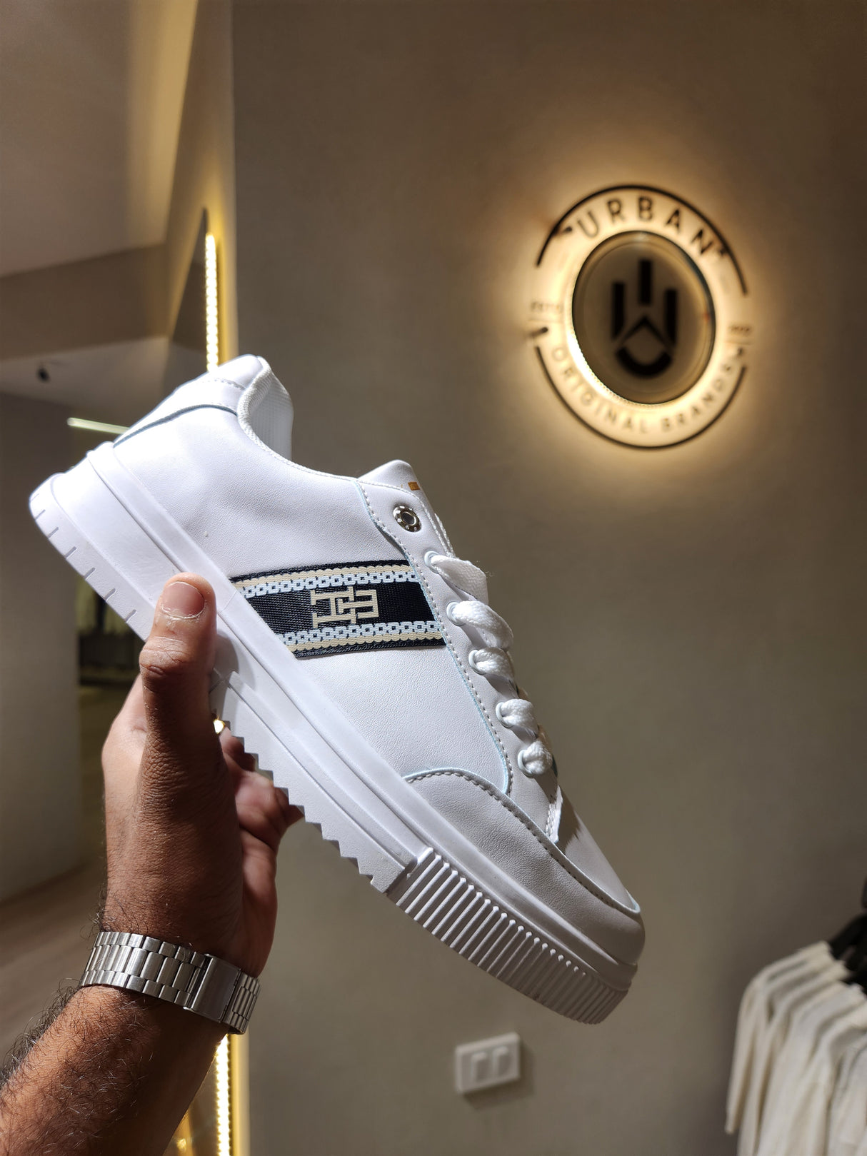 Tommy Hilfiger Leather Sneakers